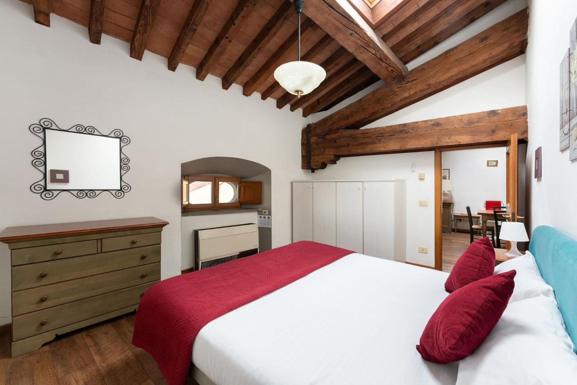 Apartments Close To Duomo Флоренція Номер фото